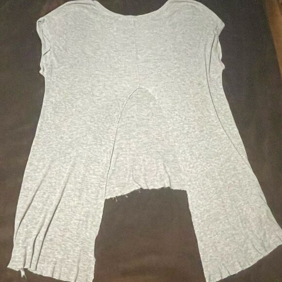 CLOTH by RD open back top size large. Very soft and stretchy, raw hem, EUC - Picture 2 of 6